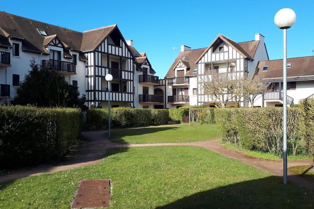 Studio Cabourg - Home-Varaville Avec Jardin Eksteriør bilde